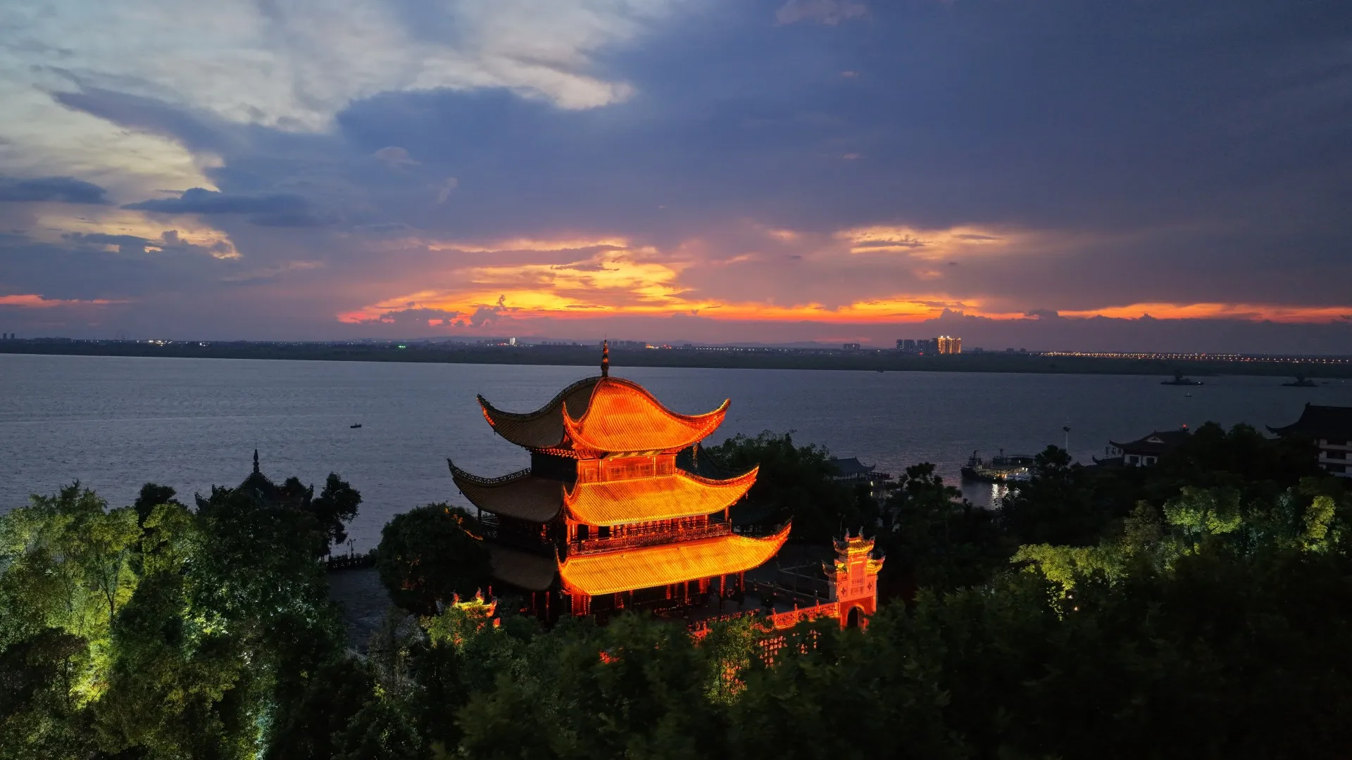 岳阳 7